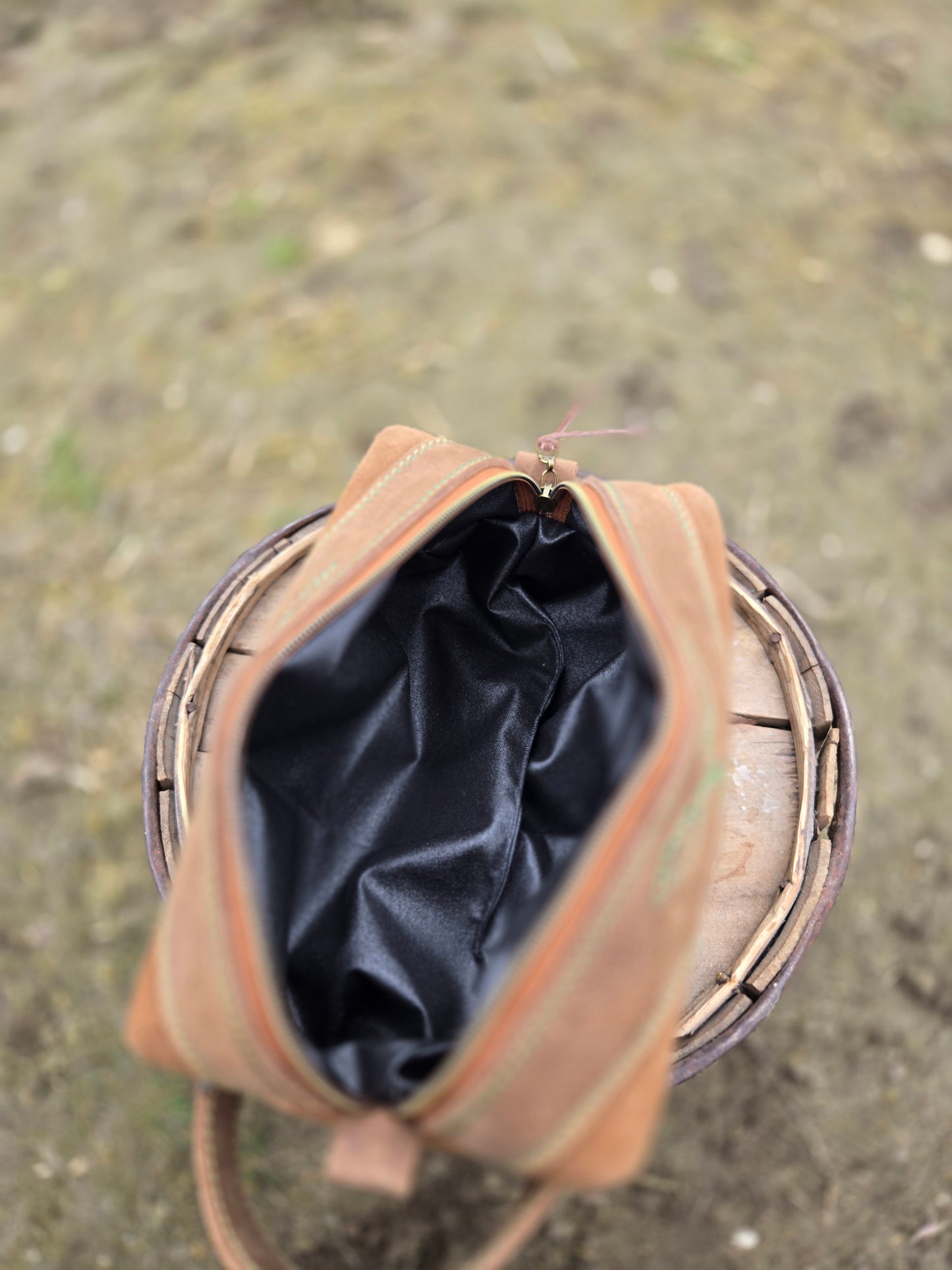 Green Stitched Leather Shave Bag