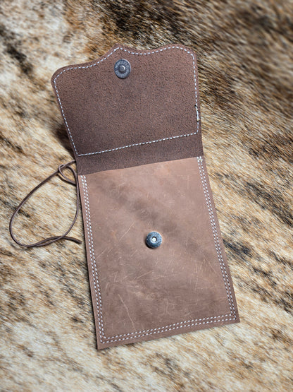 Arrowhead Basket Stamp Saddle Phone Case