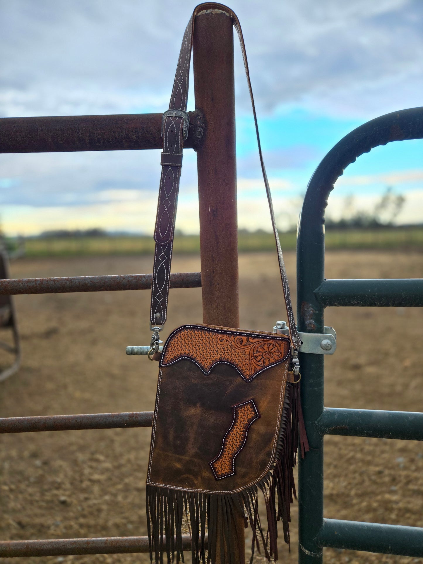 Chap Style Purse